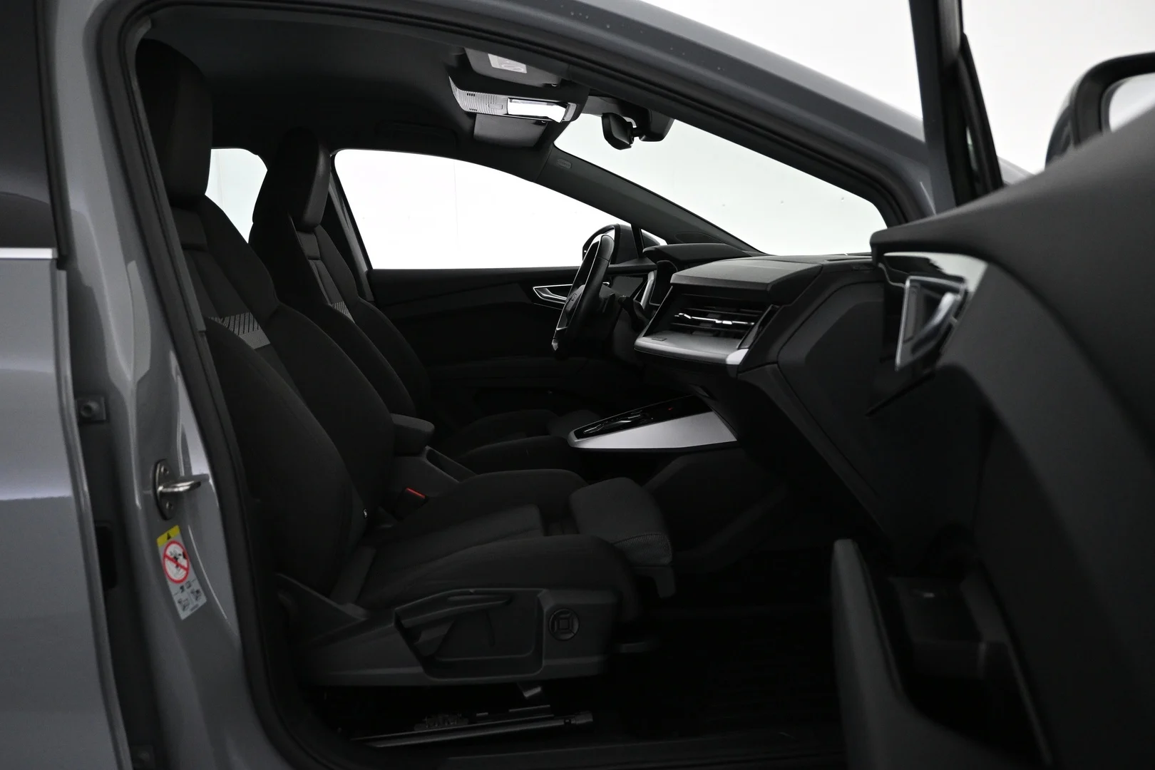 Car Image - 5OPfkUAeSJnpG5qcFNoyOm