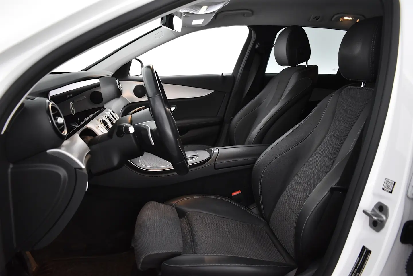 Car Image - iJMhamZOTvFu0K79sPJxm