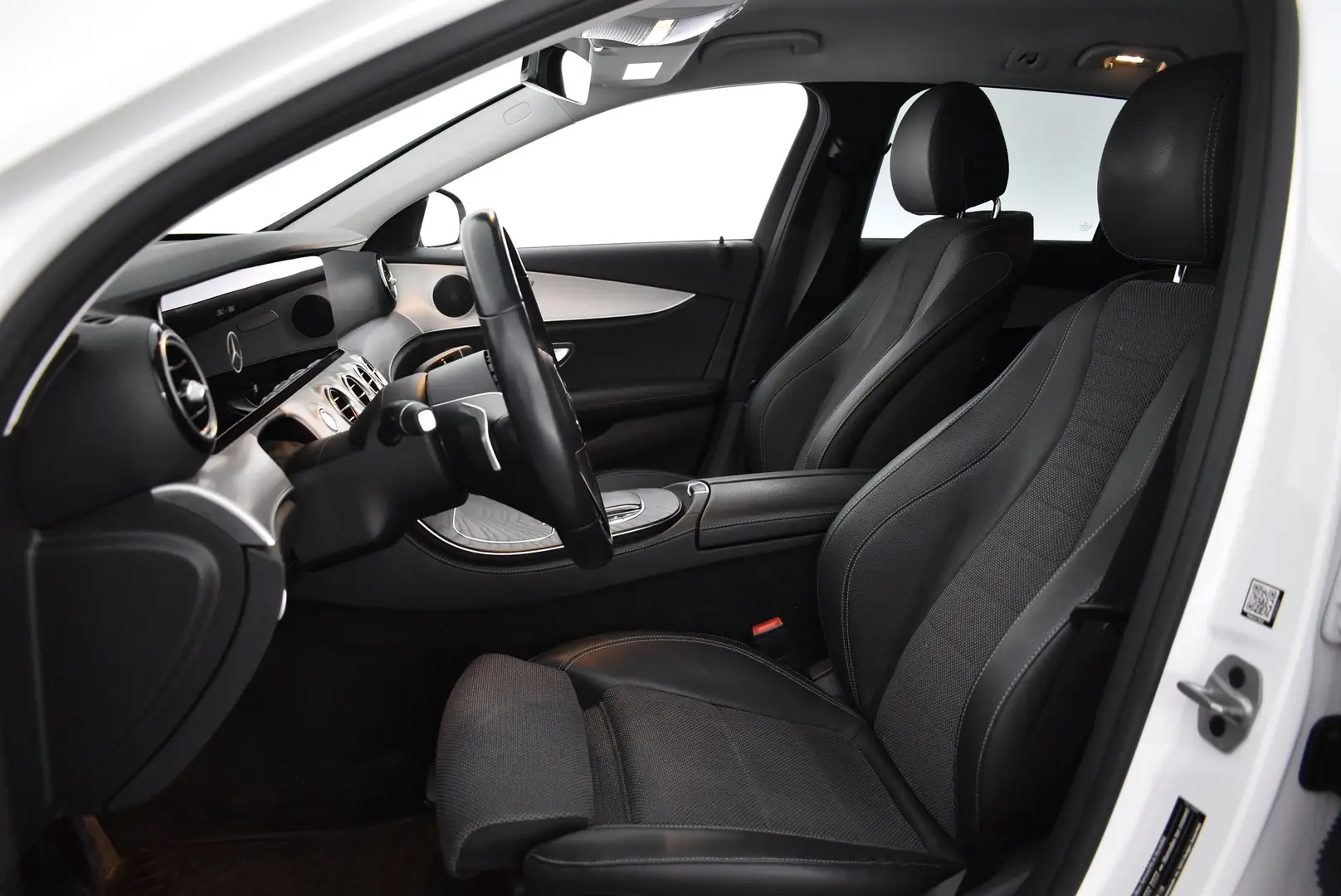 Car Image - iJMhamZOTvFu0K79sPJxm