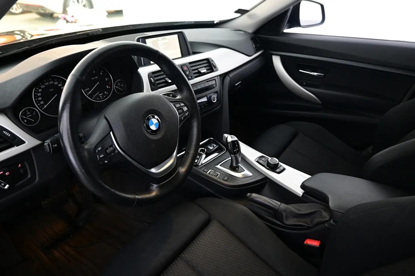 Car Image - 5rWIcQyFnaKQBCxH7nz7rU