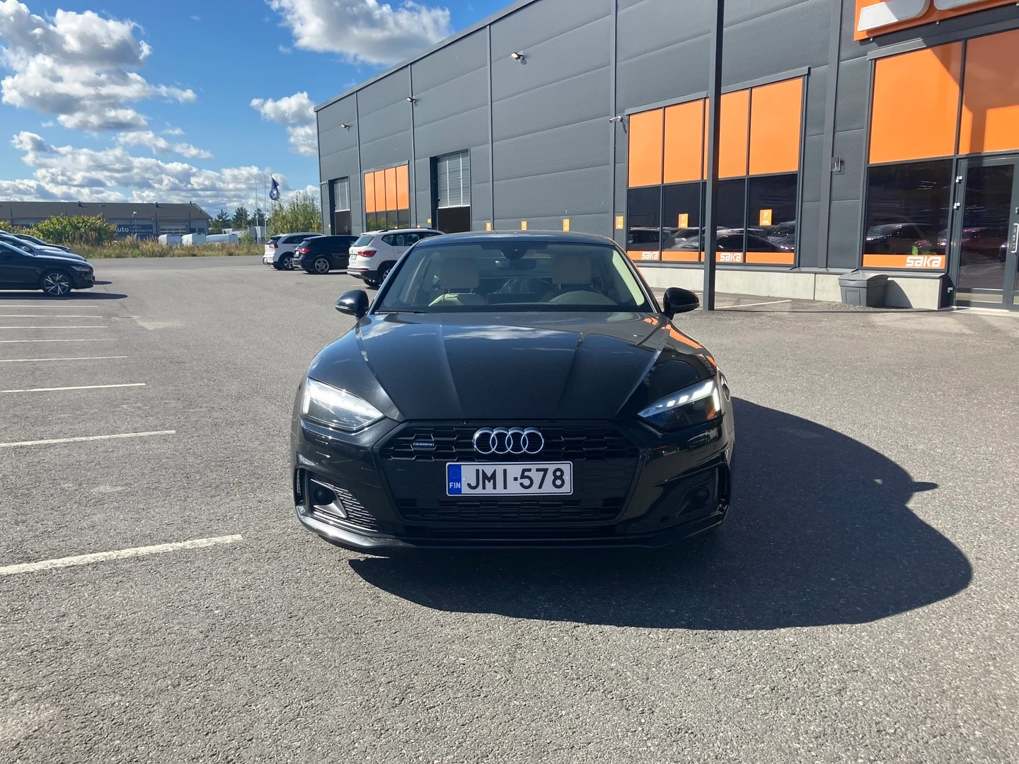 Car Image - 1Mpar57Bm4EUOhXoRNGDjL