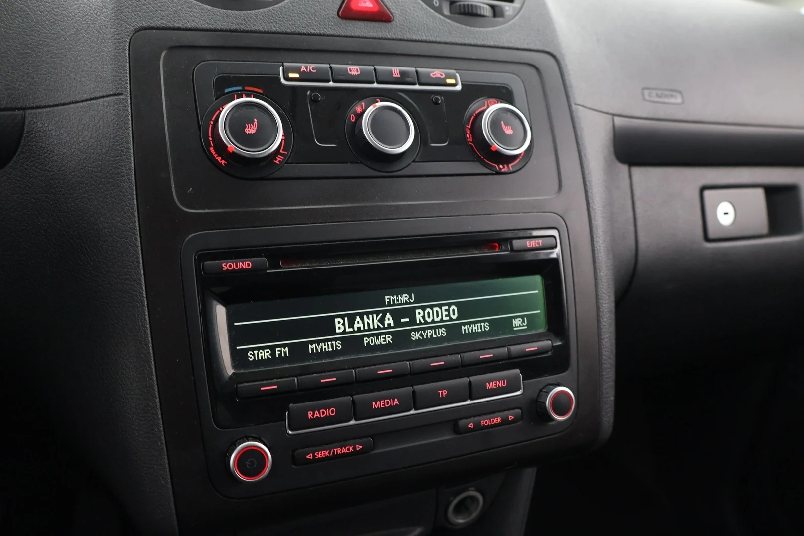 Car Image - 6HHNqcEFU0ZE8crOommRCv