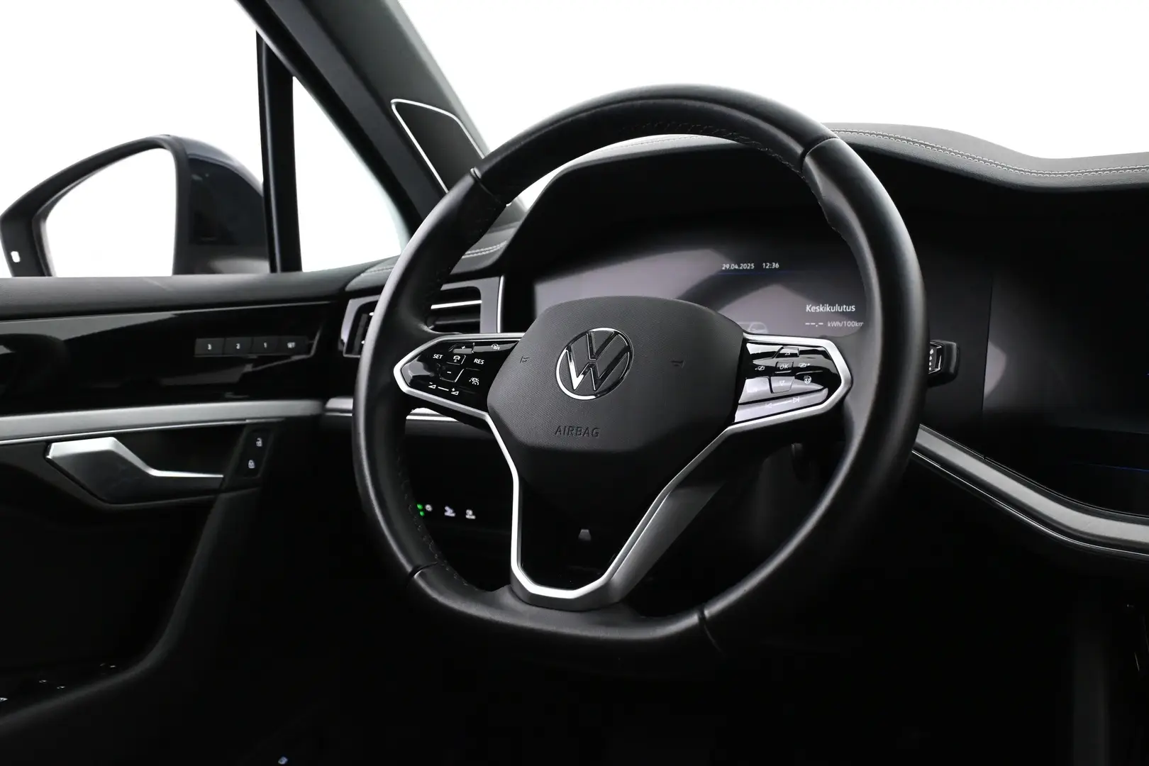 Car Image - xIbrs6Aqvi6sP9Q4q5UVr