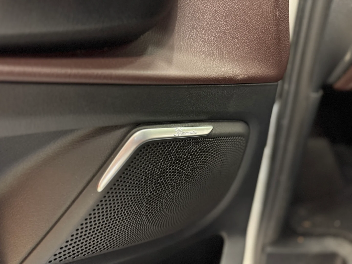 Car Image - 144nNaV4CiQDEqoSKbJnJo