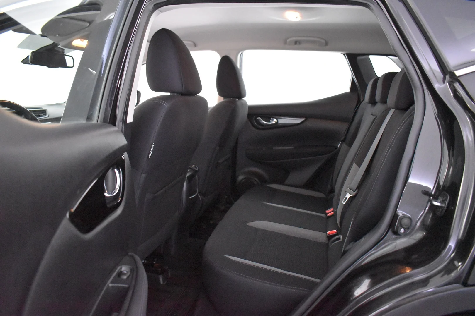 Car Image - 1zv8ICHKn5QLESnDTqCqrU