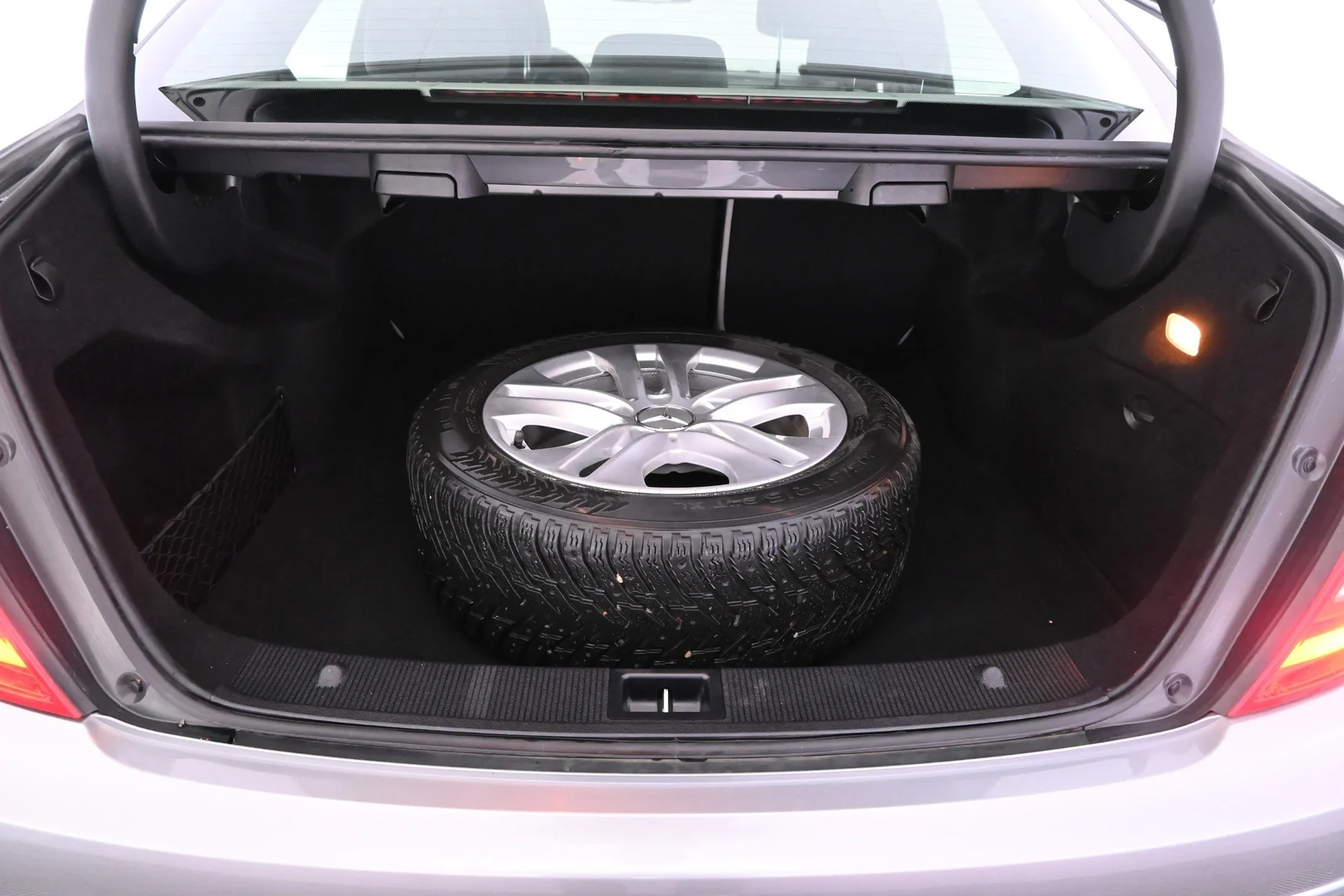 Car Image - 4L31t0mawZvm7aacTdazIp