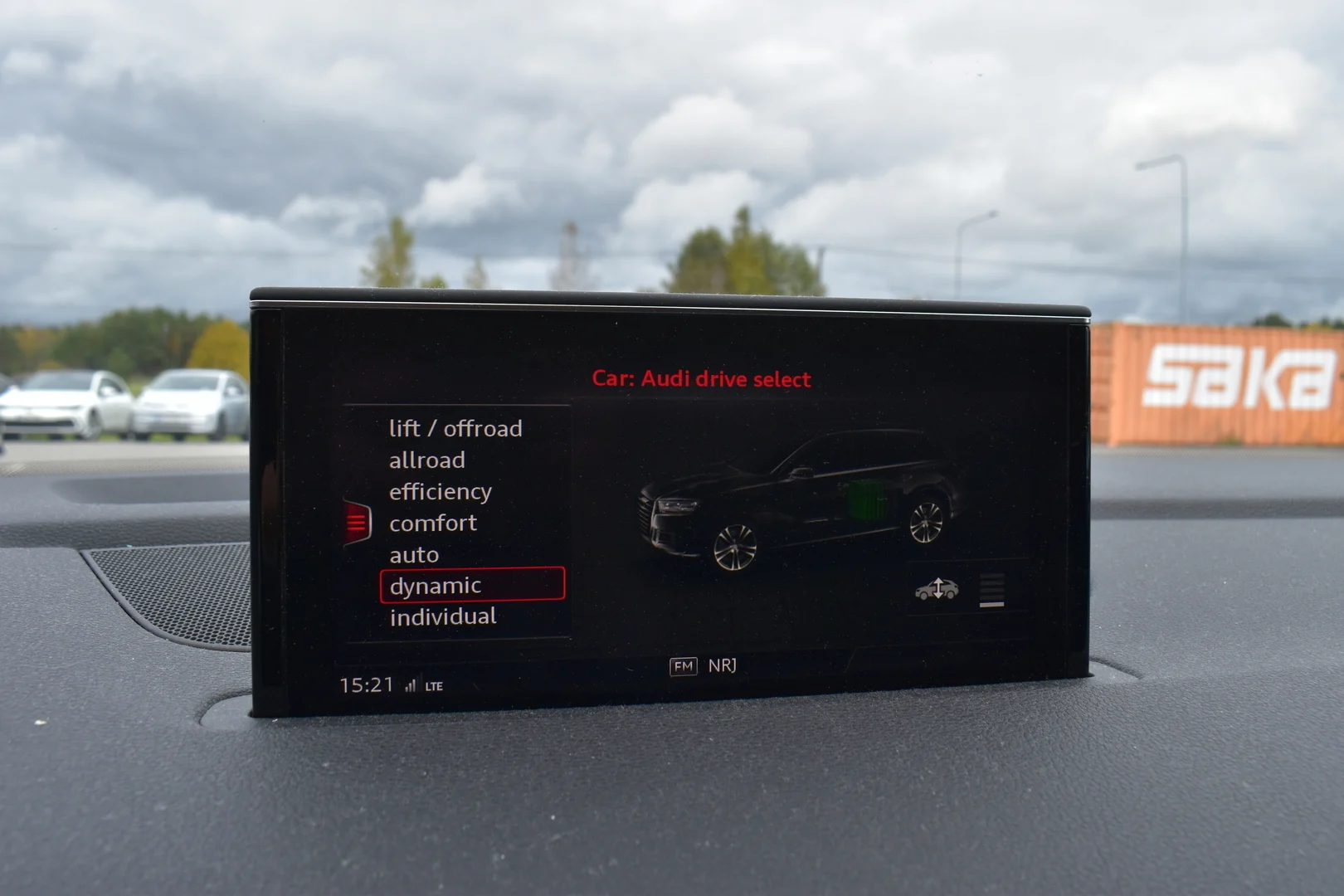 Car Image - 4gpUuEvErshLpUKHn3zJel