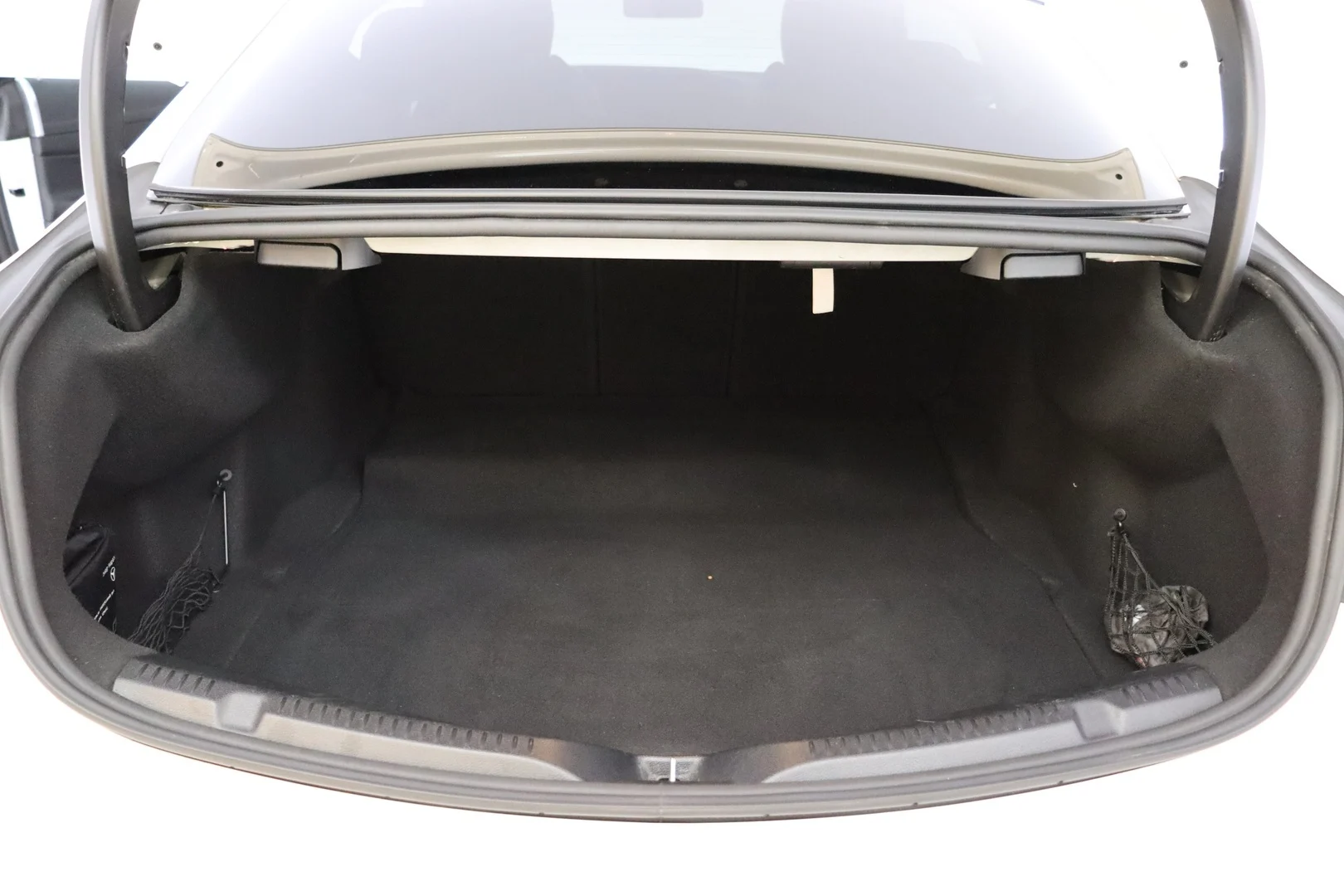 Car Image - 7cNhFYL5vEyYDszsToG2ut