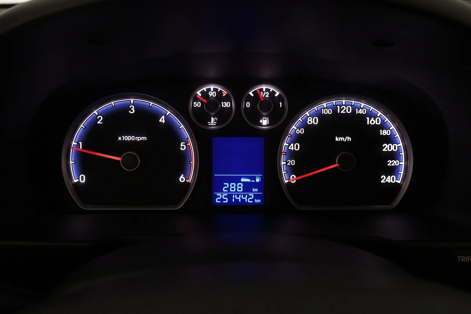 Car Image - 6LJywmnatgqZxUwxBk7L9s