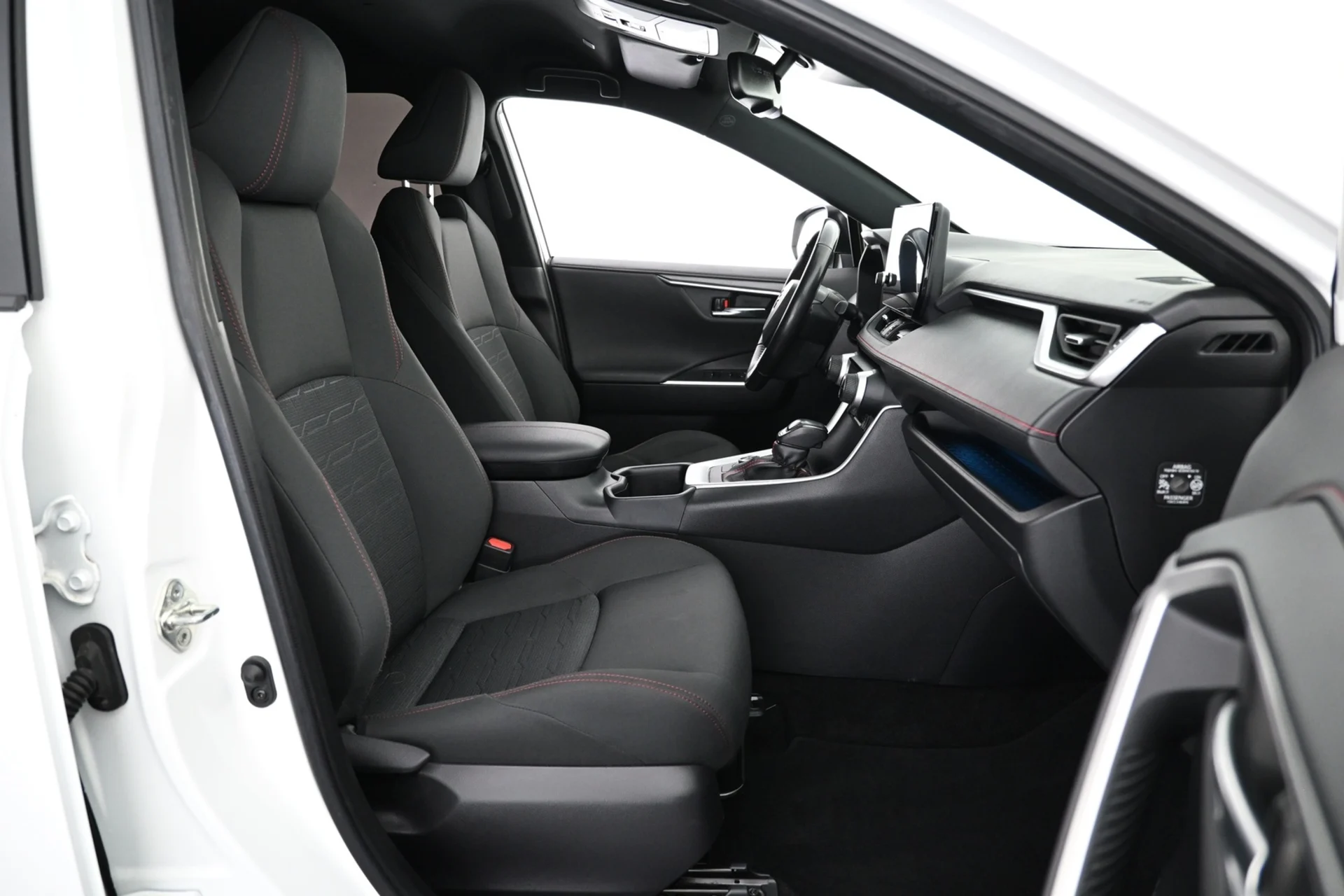 Car Image - 3ntg4DOEGeX5kTWakEG1IT