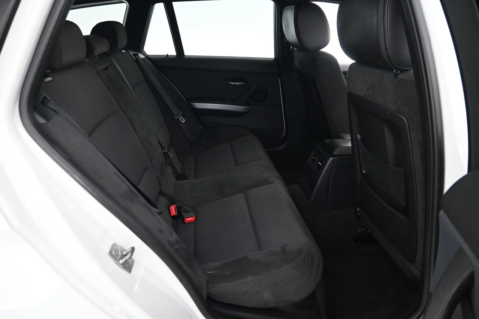 Car Image - 3Fn45geCD4pG4rfyUiOTkW