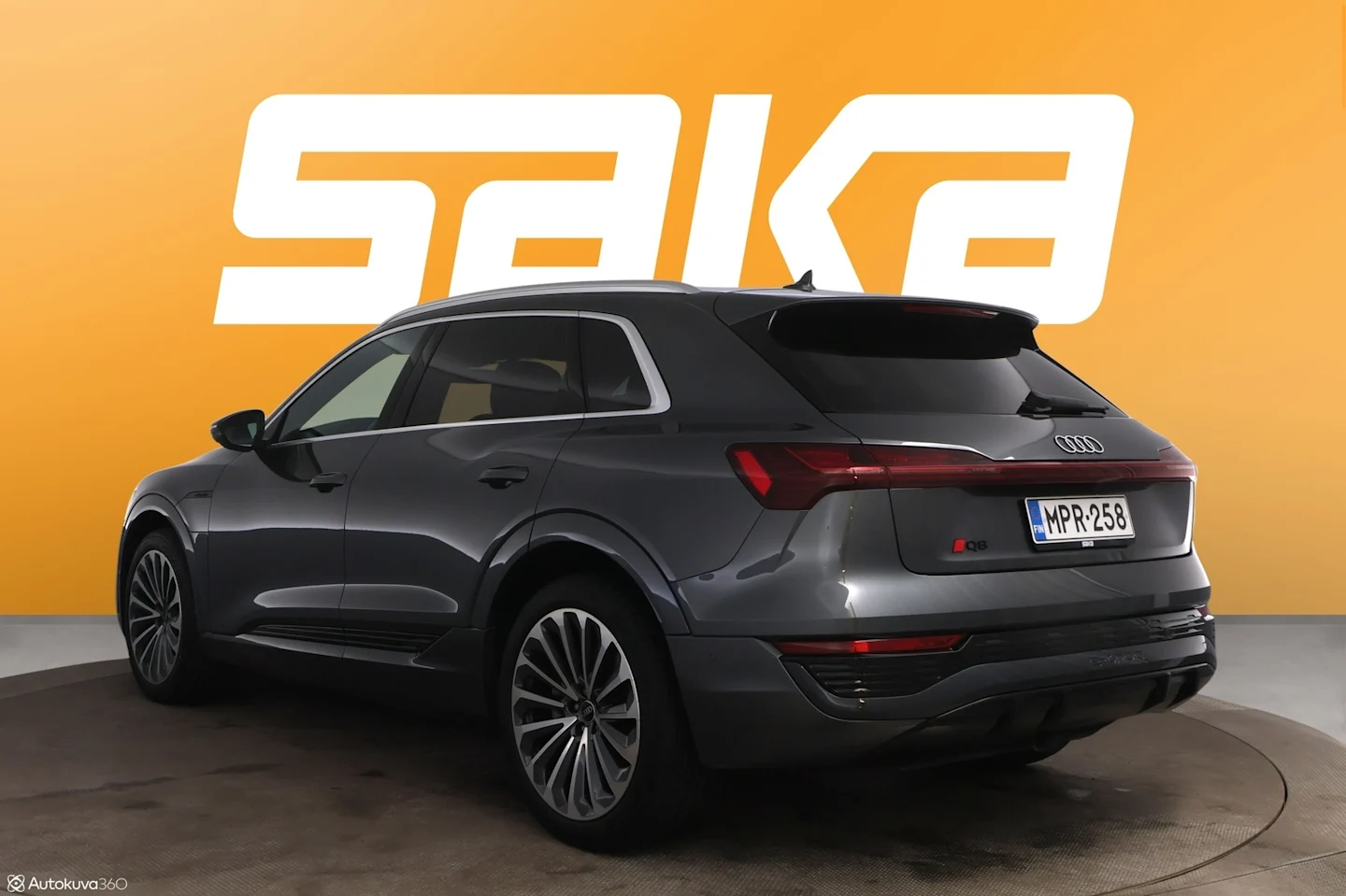 Car Image - 2Ji56n4gU5OsKzdobDPTuK