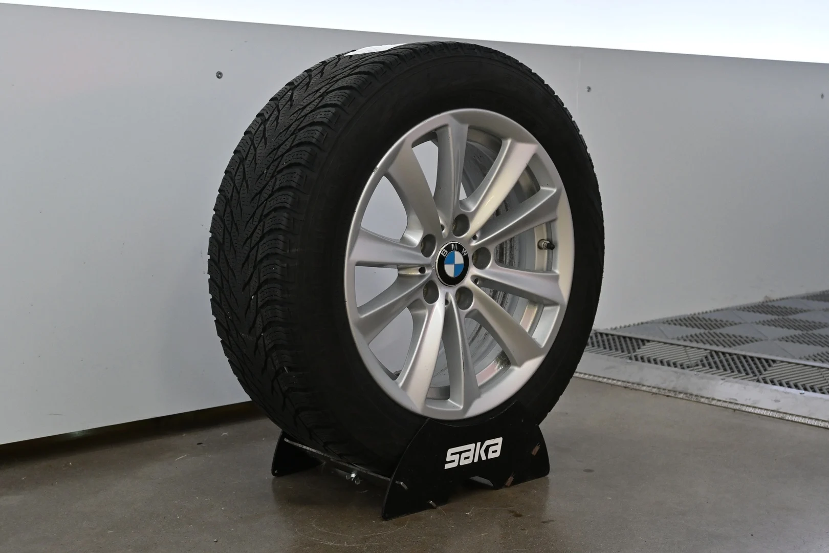 Car Image - 6yfAw8vsA6yStCzSwlIKSZ
