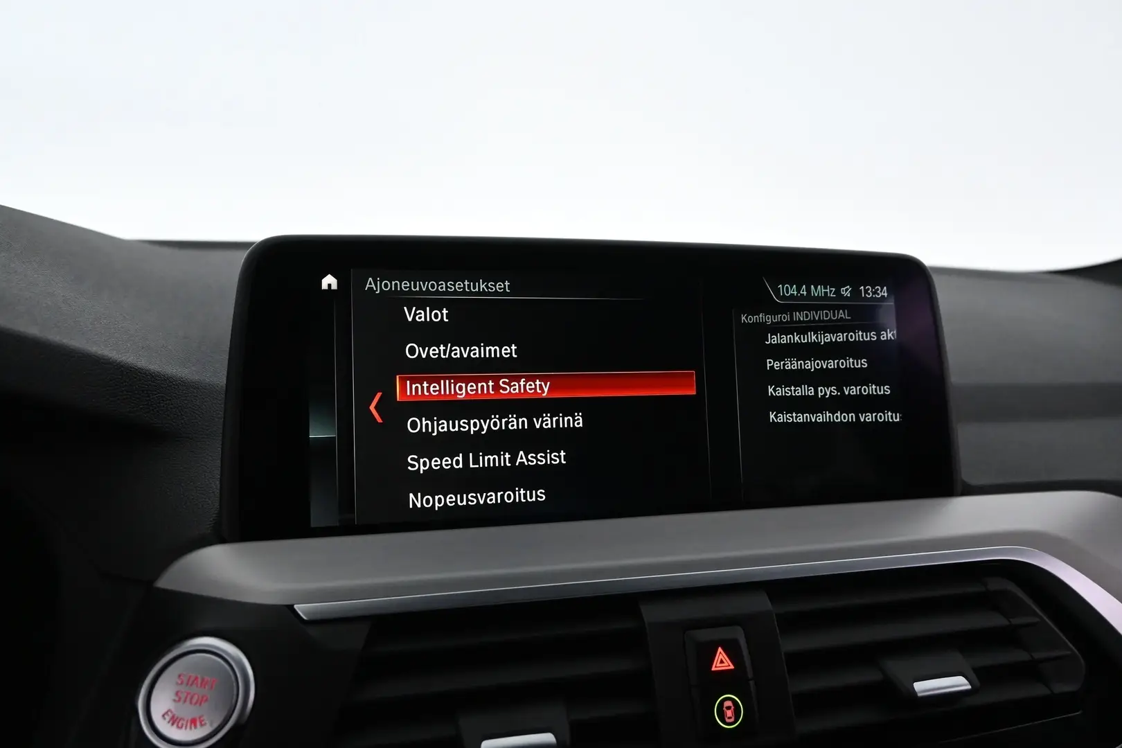 Car Image - 1bSVgjAaV0SG3AE9HwtwJR