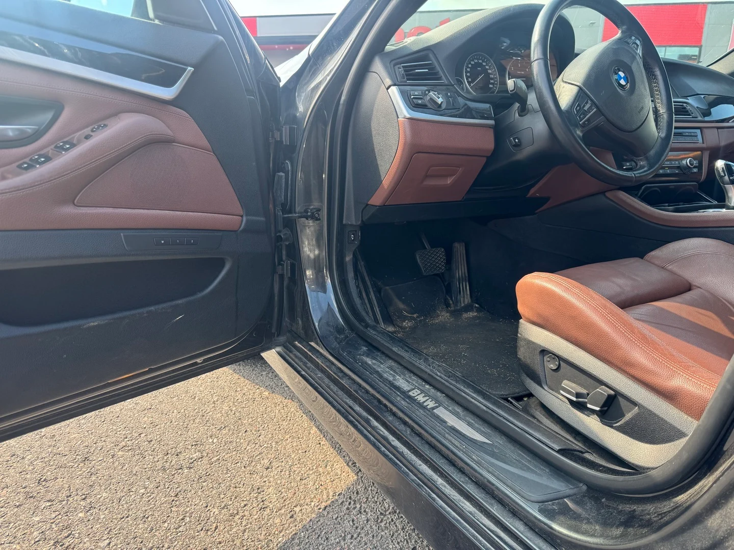 Car Image - 1QXmmkJqLwnB1MCWZy7yNL