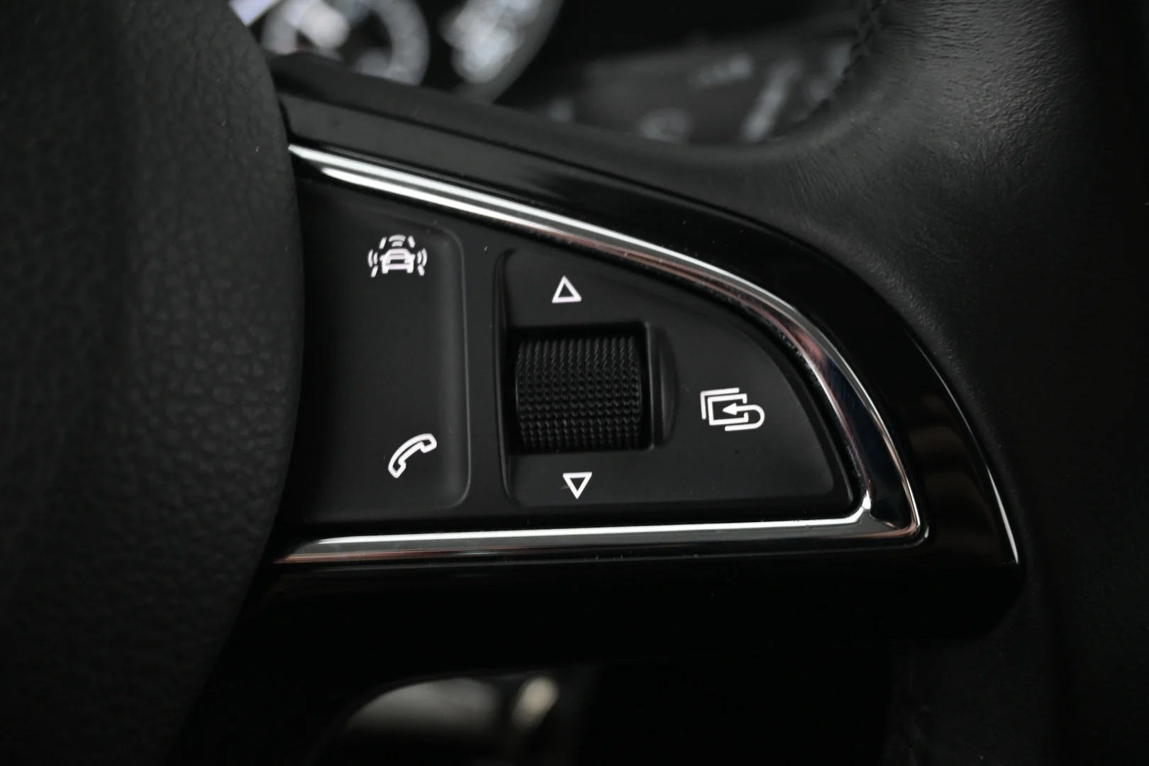 Car Image - 4pcGifHvjQoyo8zvudFfIZ