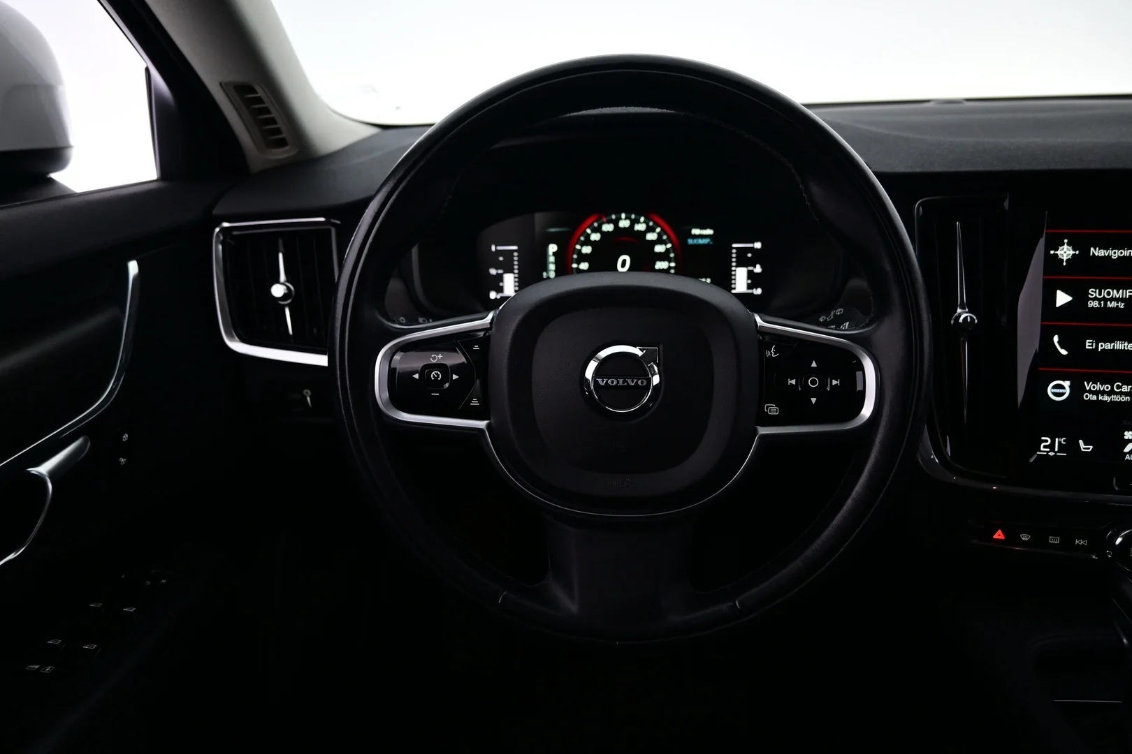 Car Image - 5u6bJp6yb1pSg3GJ7jORlc