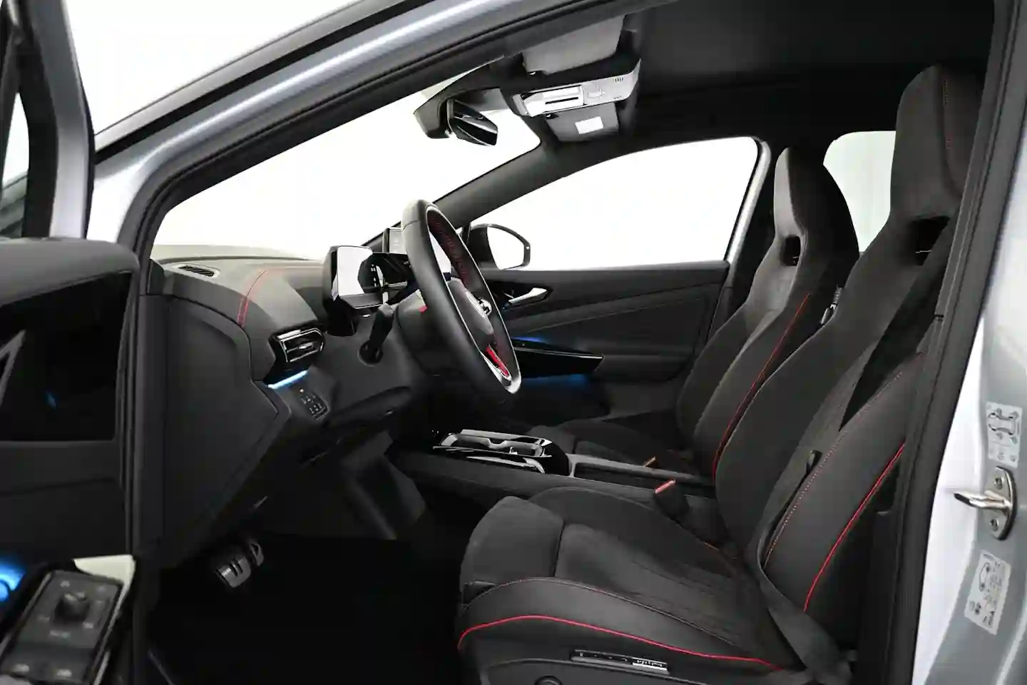 Car Image - 72LUiH8MKy1o8jcvLHKxrc