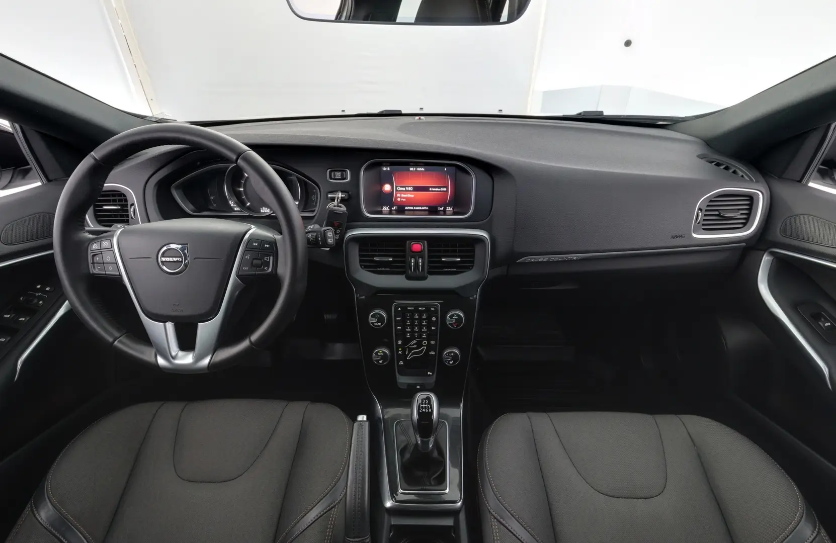 Car Image - K0ThCcFakw1bvtC0641qJ