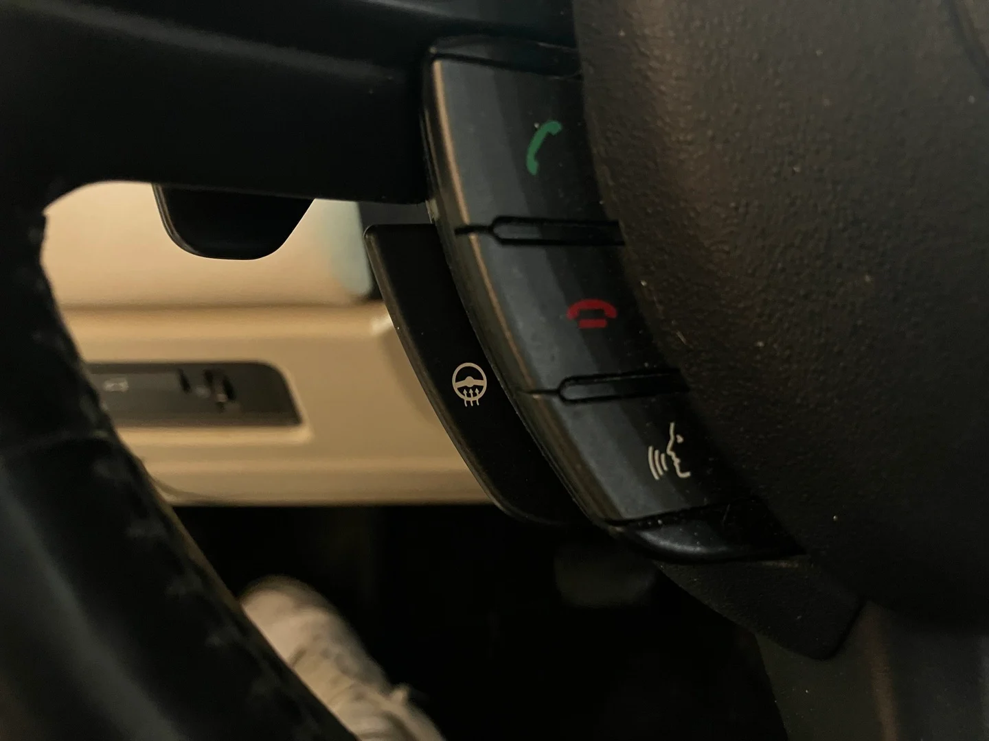 Car Image - 10JDbw2u6zZN27yvkILvLd