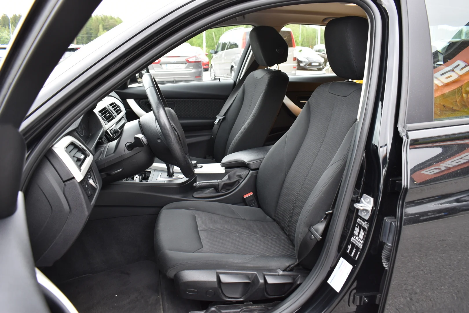 Car Image - 2nuCzqbDyf6WphJR4p8GSh