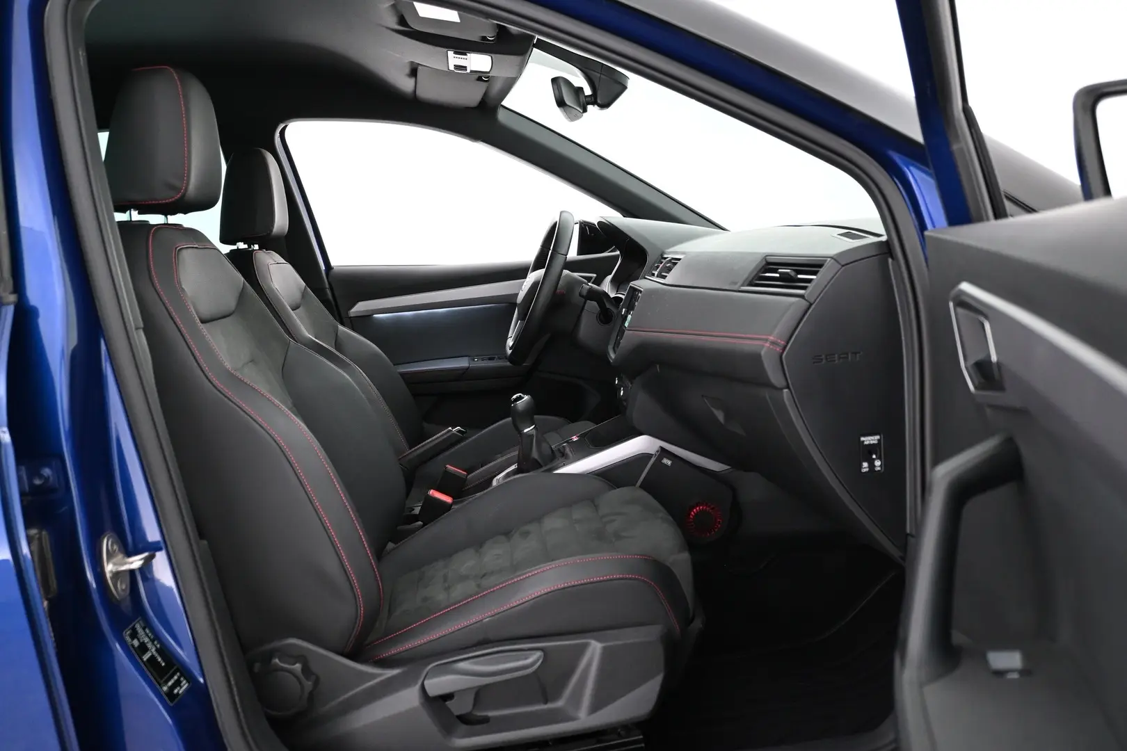 Car Image - 1VdEhySHqmqDDAuoaHIOIz