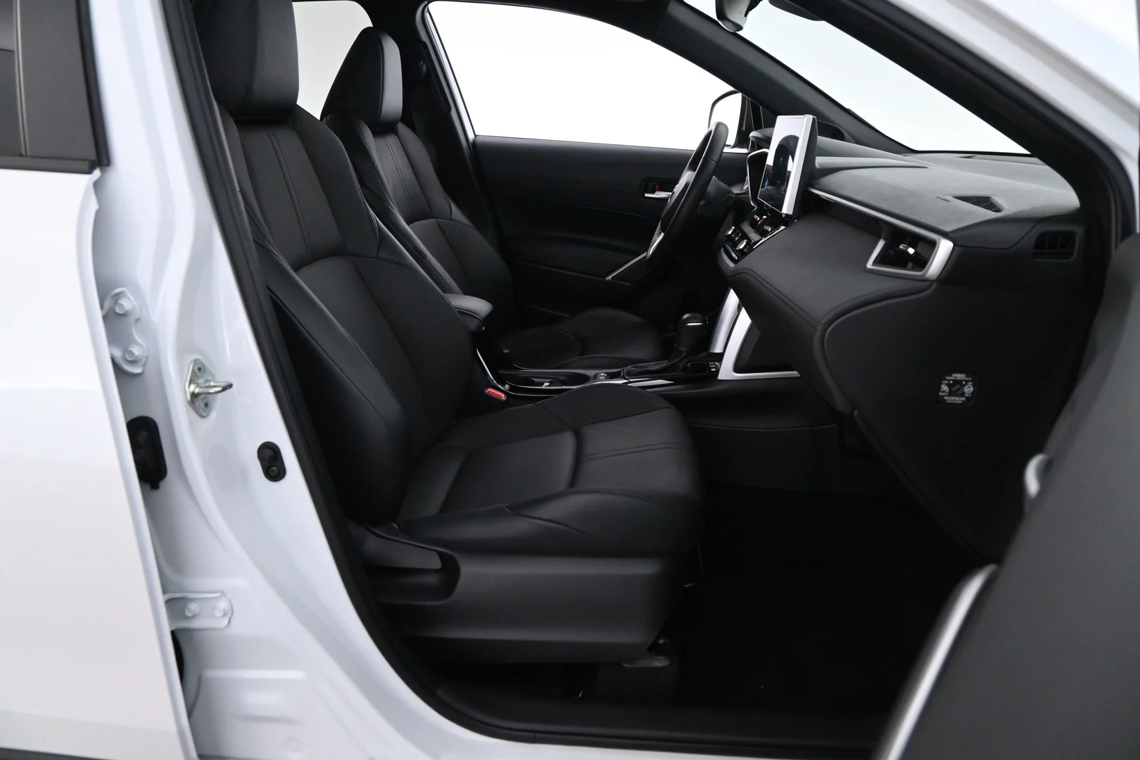 Car Image - 2pRsHLOpDBS2uEBngMVOkA