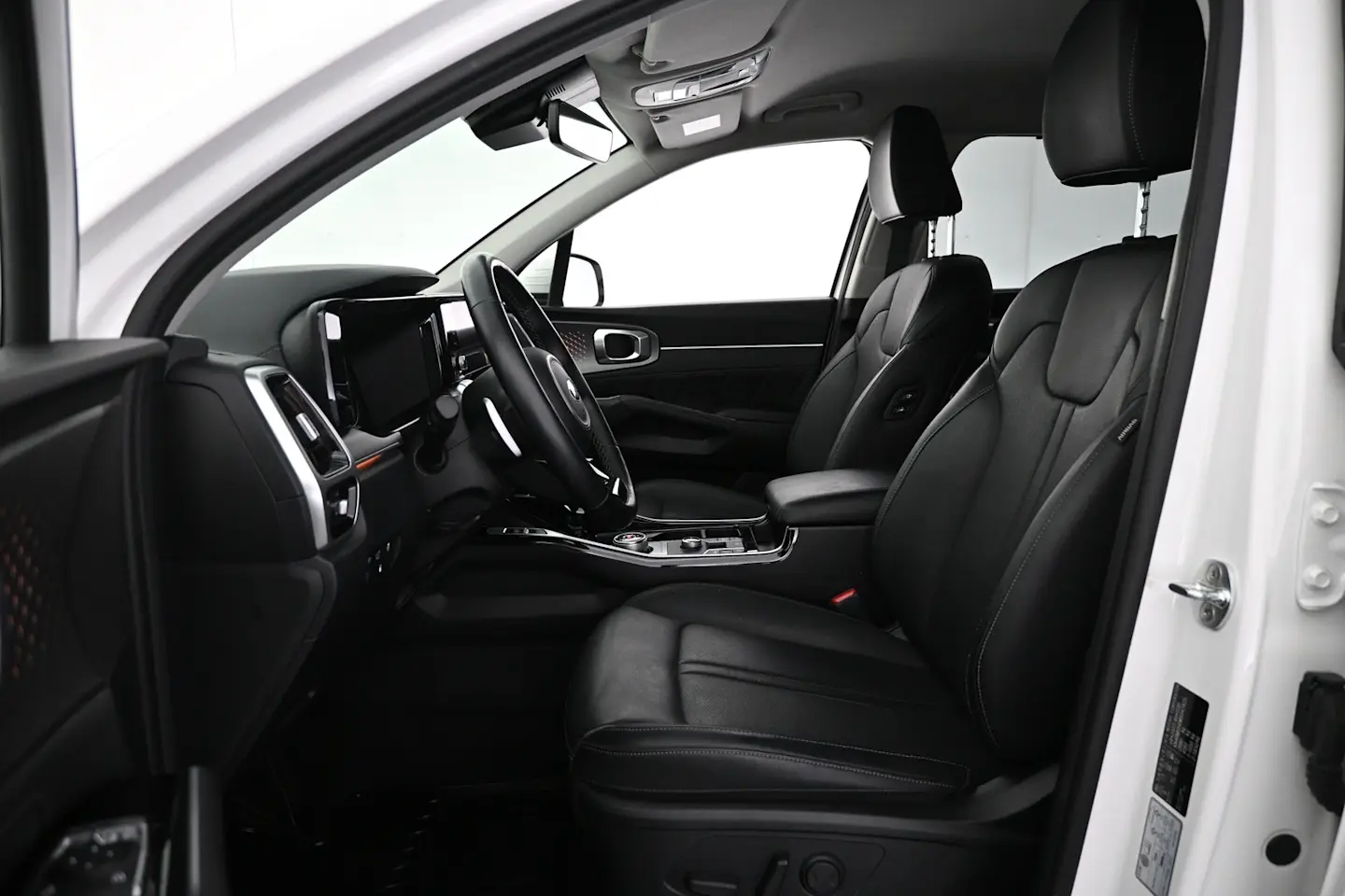 Car Image - 5x7nF3KvHIxebvS5cLOtcZ