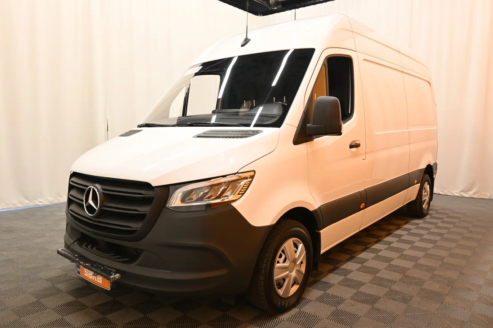 Car Image - 619X77E2DHYuaZOPwOVcUc