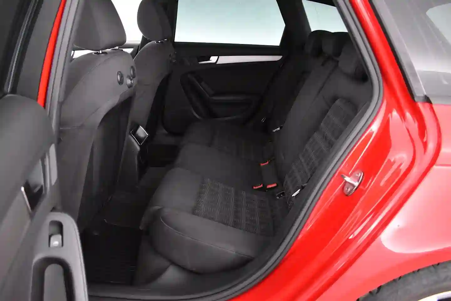 Car Image - 2jbcMh9pxuUbXjbrXkRy8N