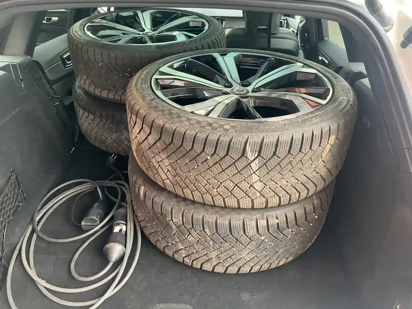 Car Image - 2aPXGGOc4PQkgkM9OtAFyI