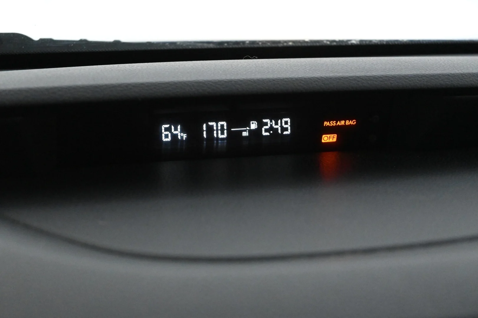 Car Image - 2pQe3qPoJUUFsVYFOsAZ88