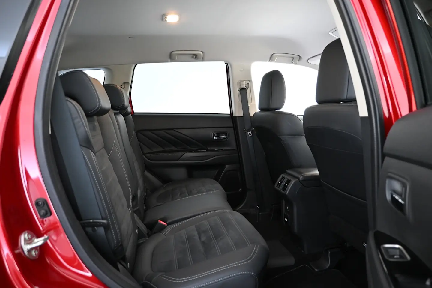 Car Image - acF0DVpkqQTVea6soy6rP