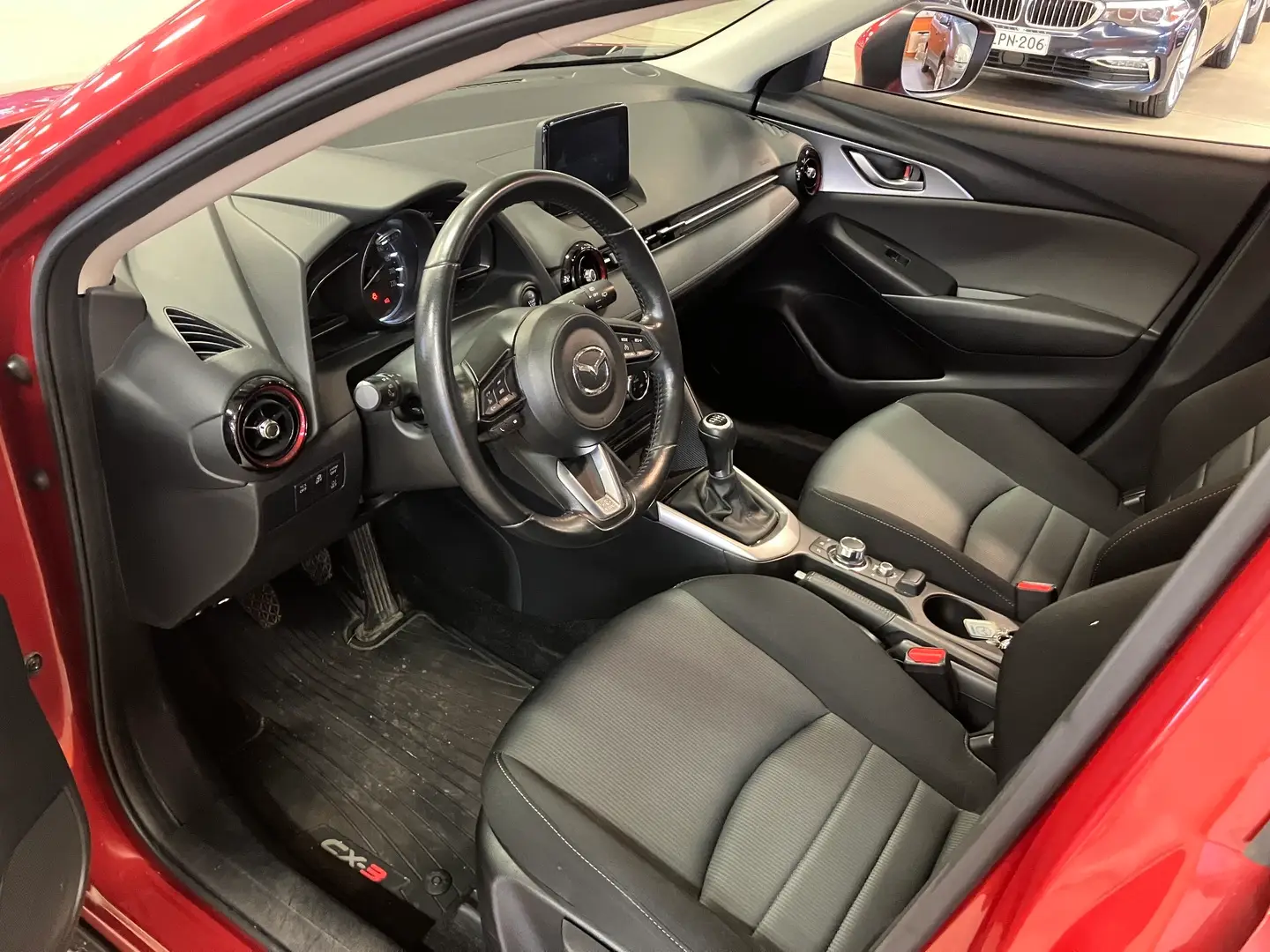 Car Image - 4u0kBMQ1UjbolZexwAGDbX