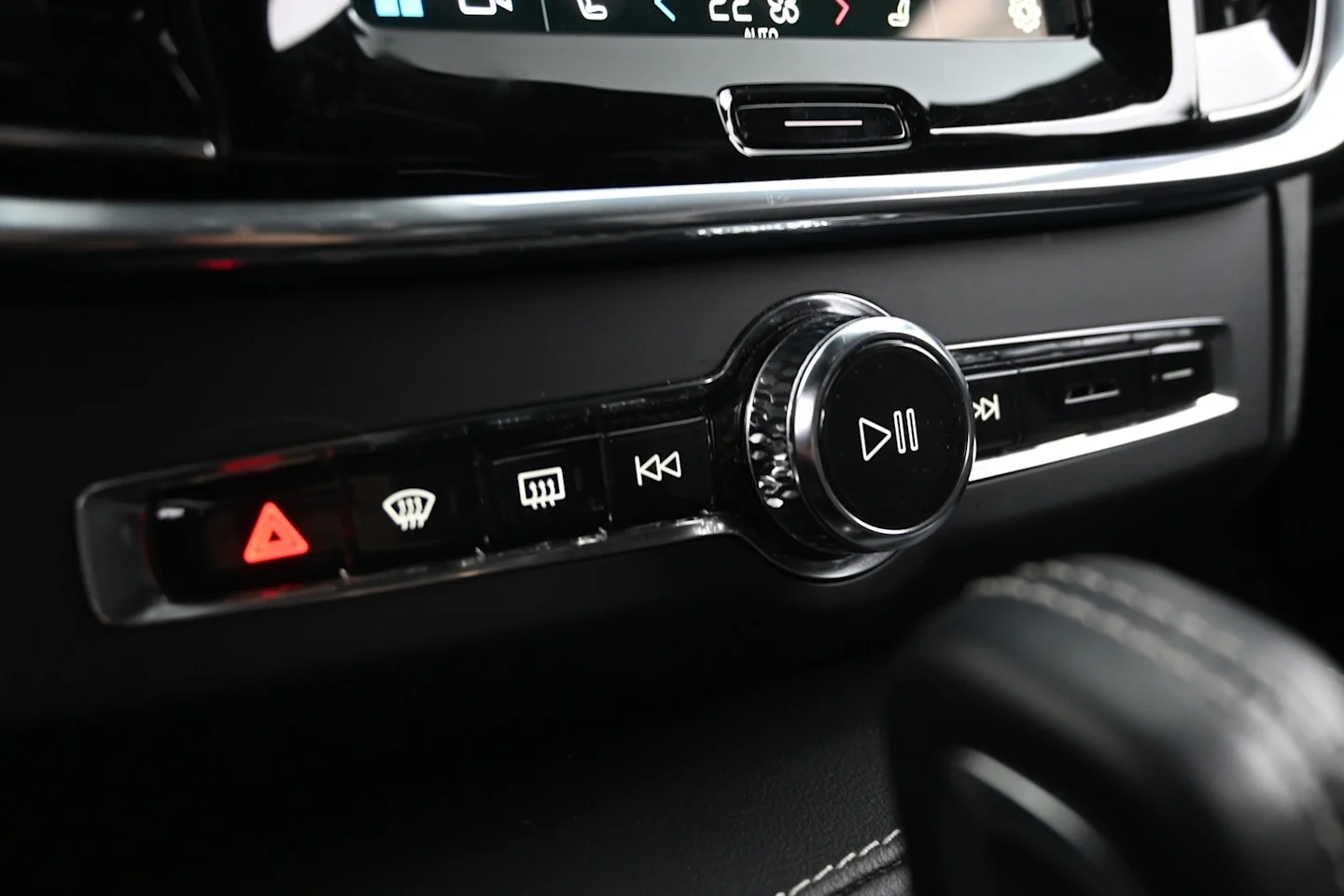 Car Image - 5SO8HpTt9etjuxU30X2W6L