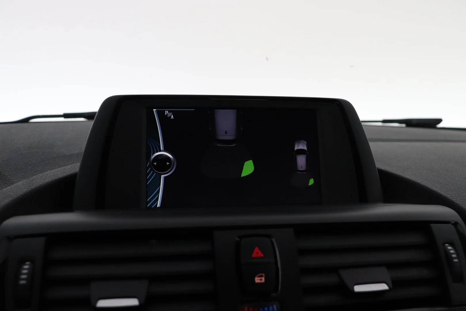 Car Image - 4c1VmcwSvT9ZWTQTQaYHM4