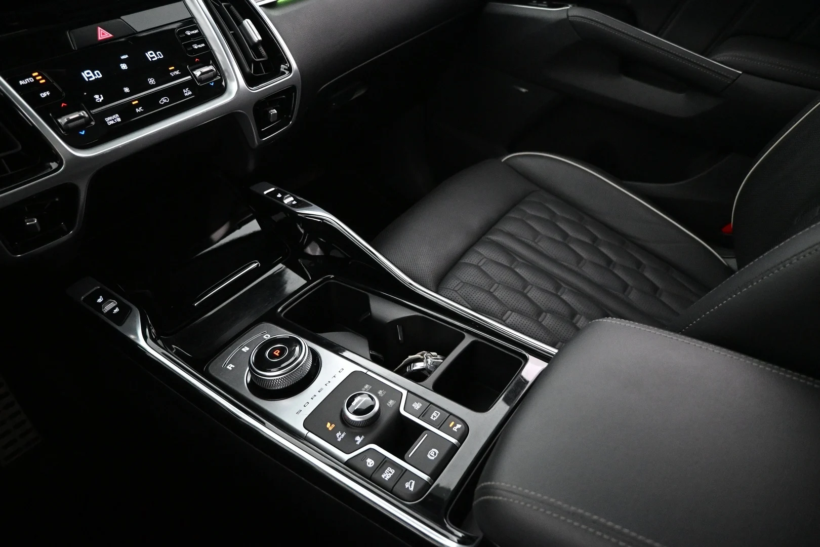Car Image - 4fn5eY6QutbiD6iLAsUN48