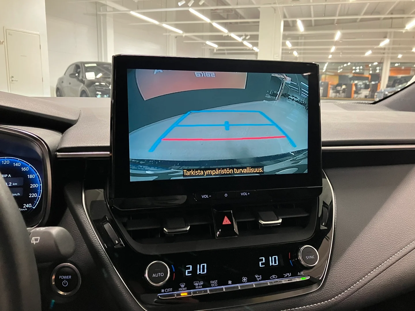 Car Image - 7FXlMs0eKyK6gtWnE5zmf3