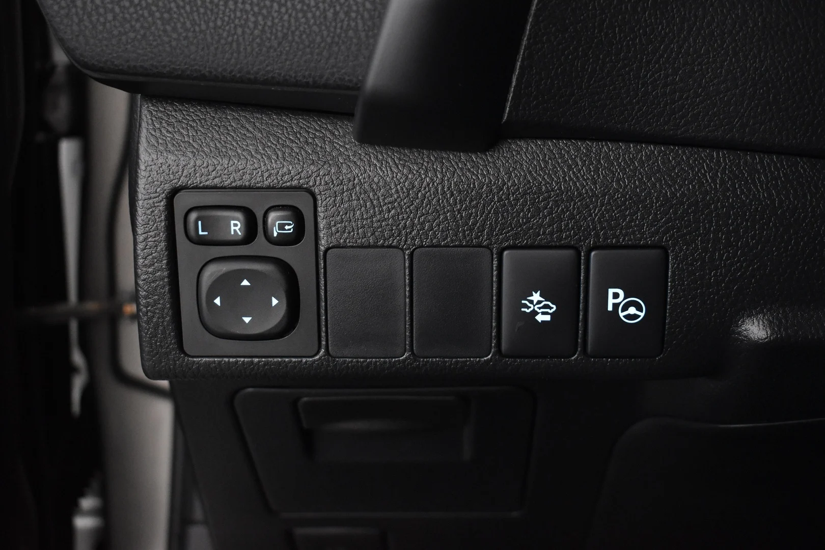 Car Image - 5PZGQZTDnxCborZZ4WCZk6