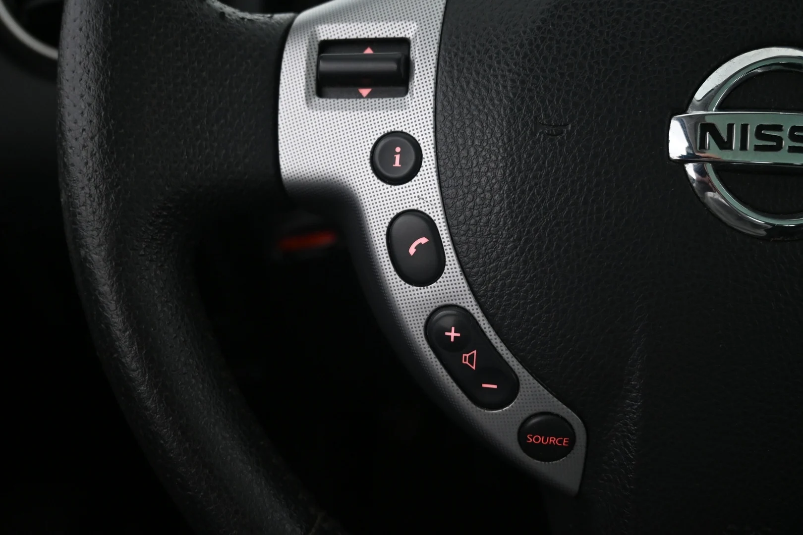 Car Image - vKd0Nly3FdLjUJVcRrNOo