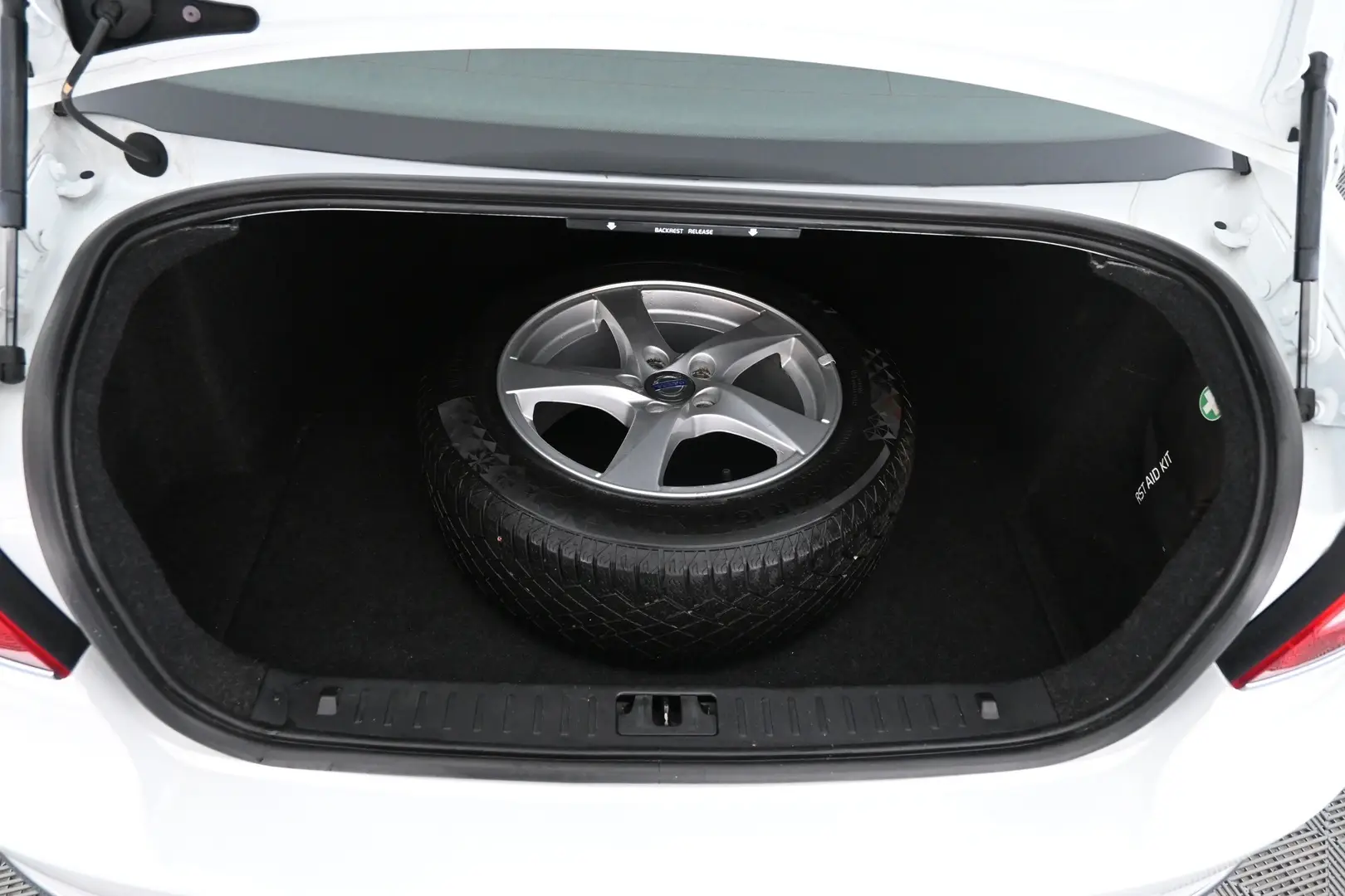 Car Image - 4FWAIudR71pV9P98dct62y