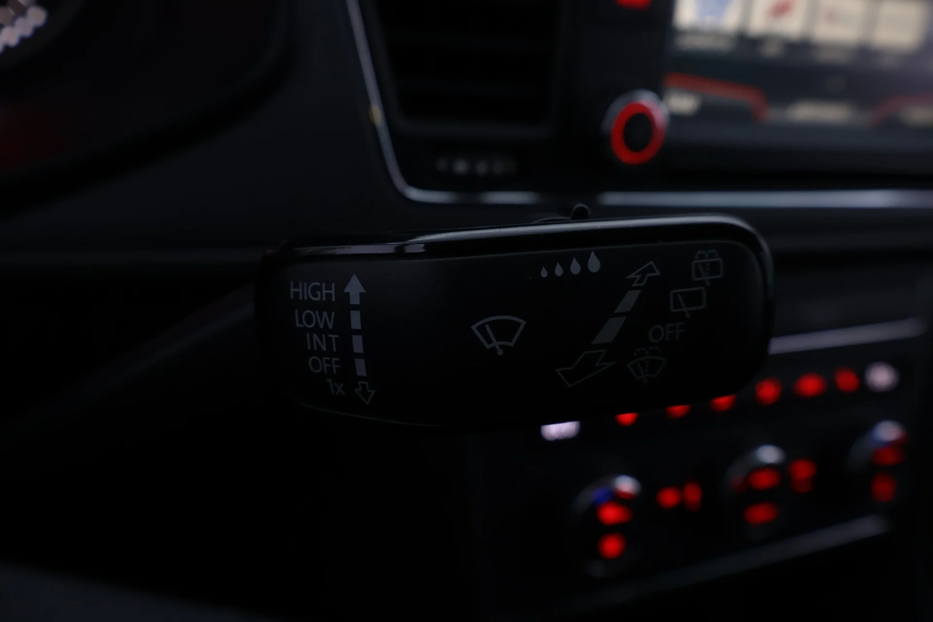 Car Image - 3QXMvNztwPxrMyxtFk8gdB