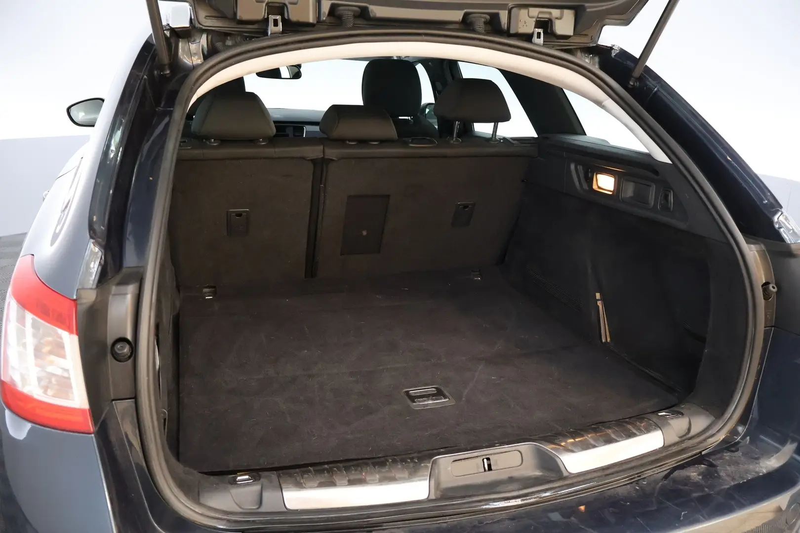 Car Image - 4fyZ1cAwnXog0ZQqGxkvmt