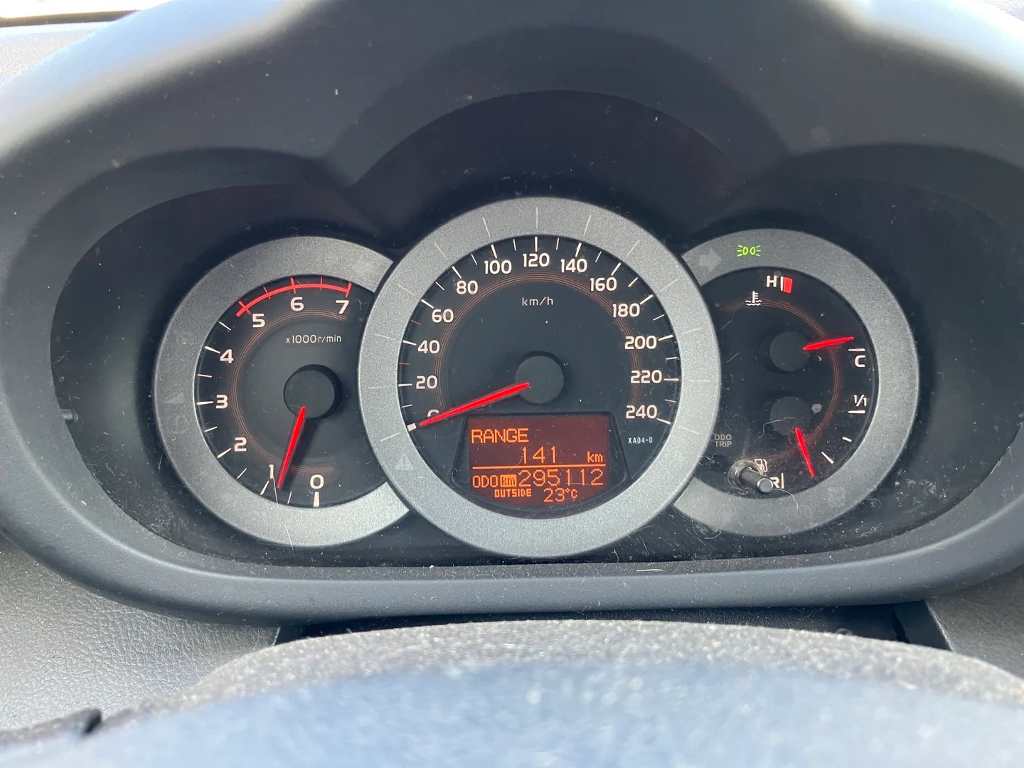 Car Image - 11AcxIyRSyDj70vqSHD2N0