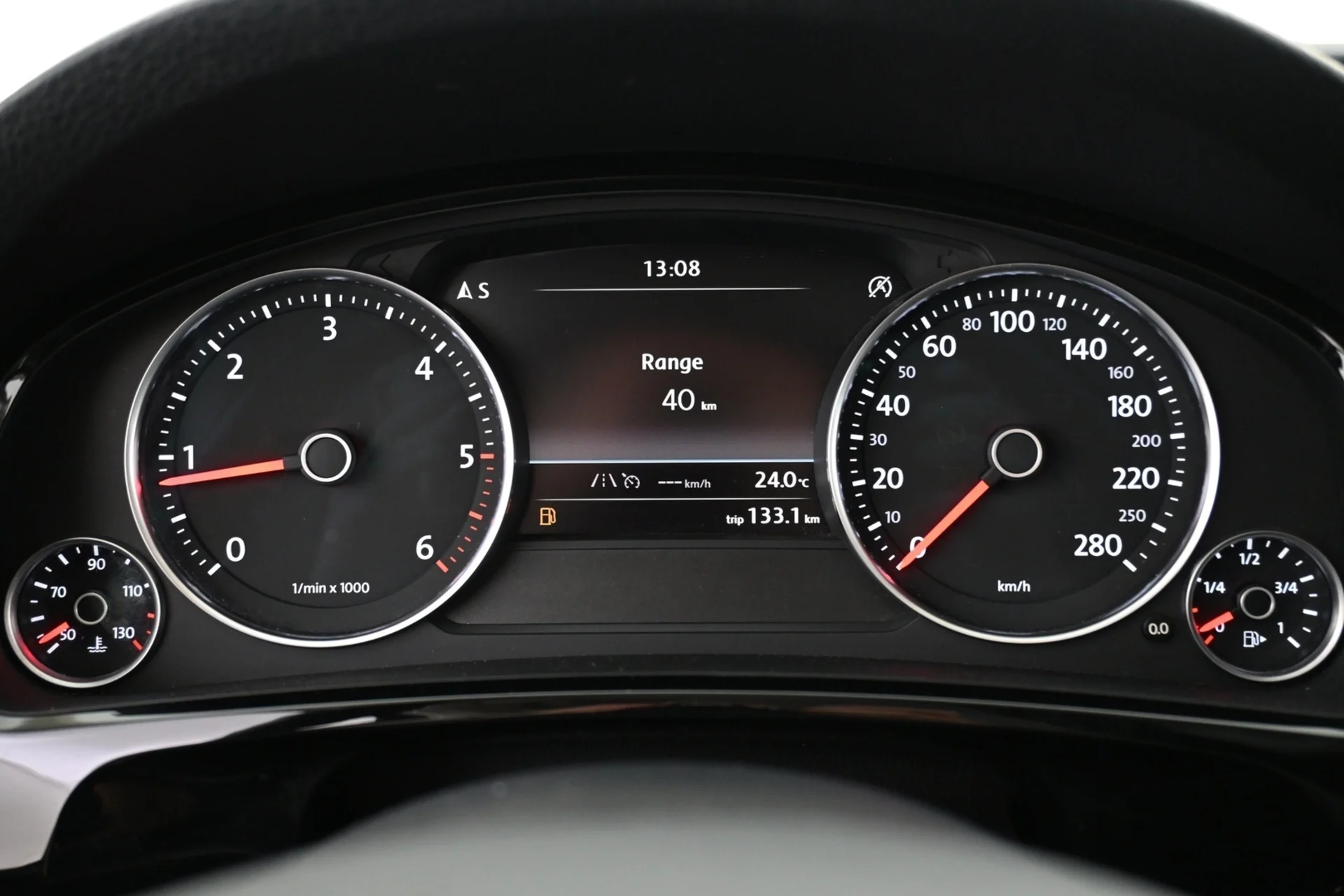 Car Image - FvbSkWF4LG5i8XOD9KfnE