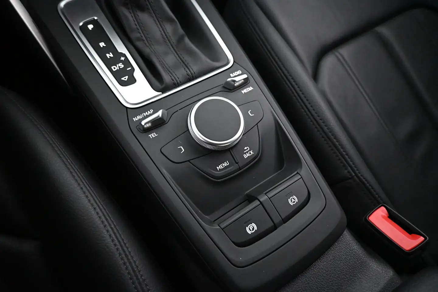 Car Image - 4Yv7eUArAUEkkDwDAaoFrg