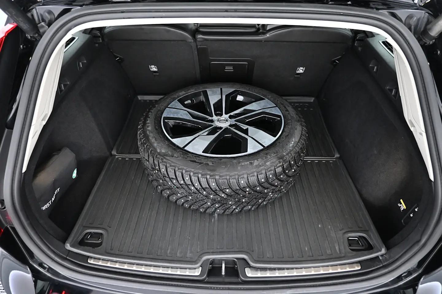 Car Image - 7d4dnpzTr6G5Xq8Xdor9F5