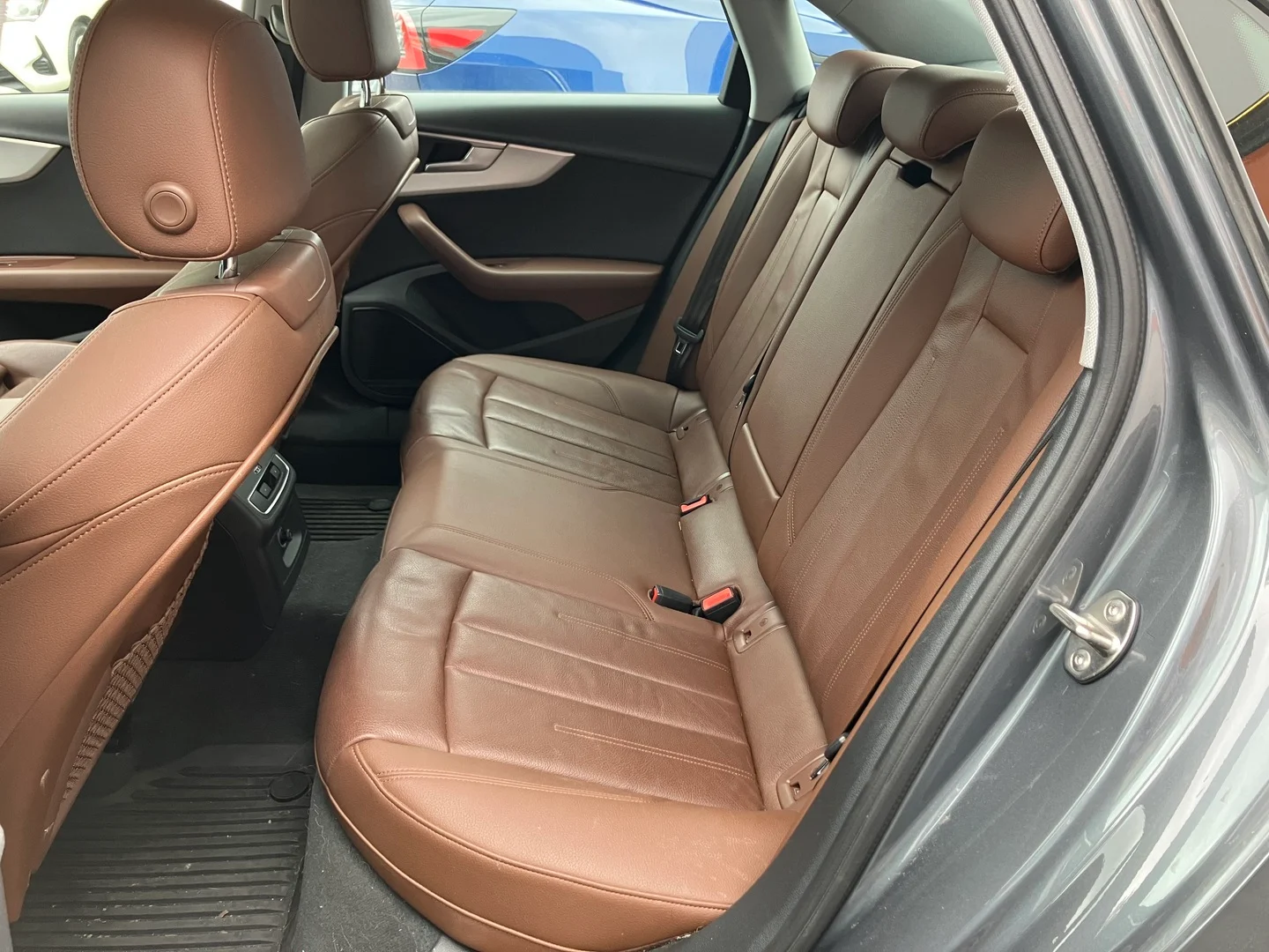 Car Image - 6HdRI18n9B9wn0U7jOMDzs