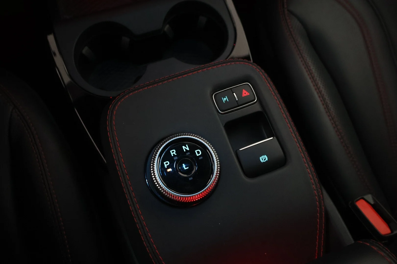 Car Image - HP2Zv8rPqxNGIJZMPVIwC