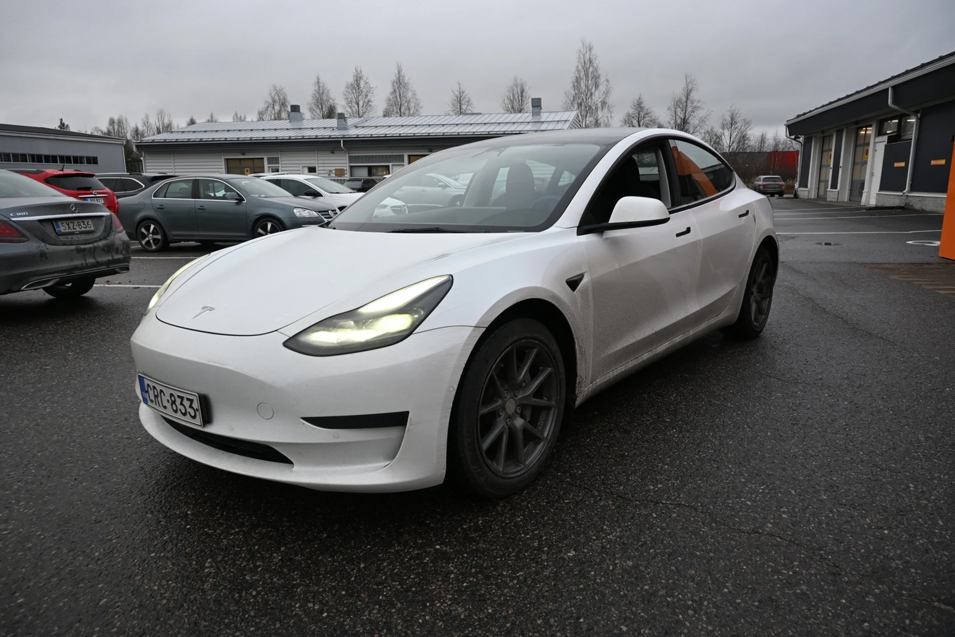 Car Image - 26bBE7rwheUMkveGTtLfIG